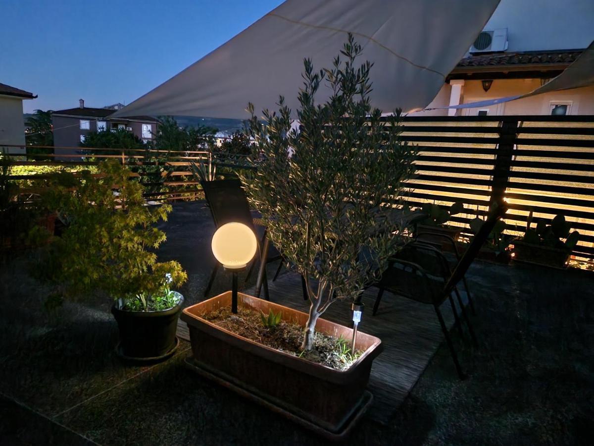 Rosemary Apartment Ізола Екстер'єр фото